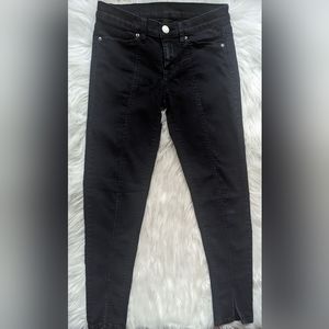 EUC BDG black split front hem w Jett mid rise straight leg ankle length jeans